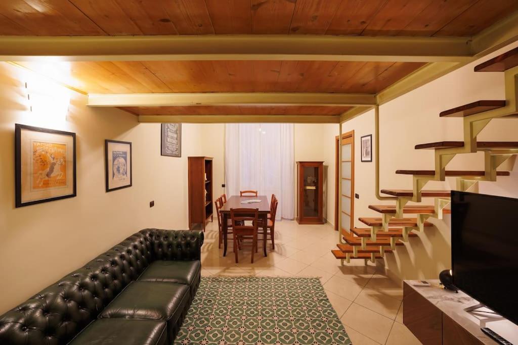 Apartment The San Gregorio Armeno By Houseinnaples *